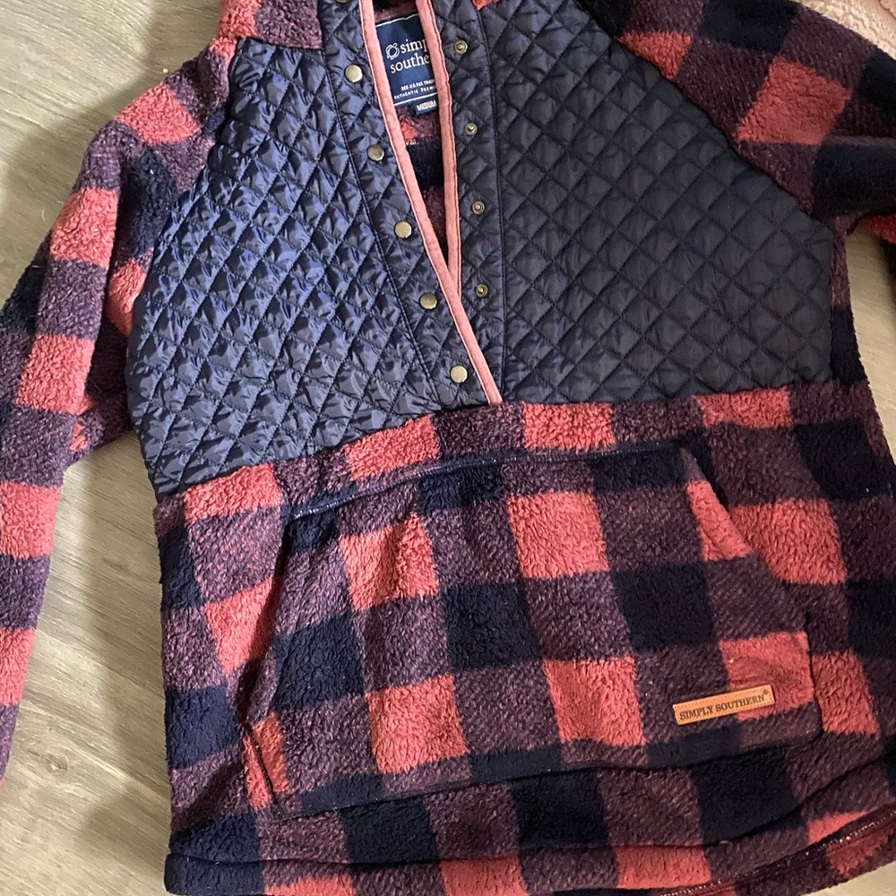 Simply Southern Navy and Pink Quilted Pullover